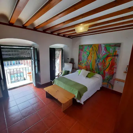 Hostel La Paloma Corredera *